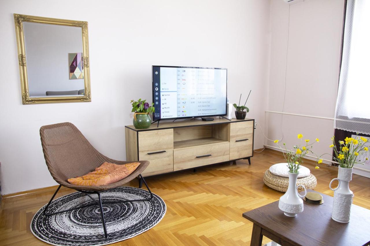 Apartamento Nicola'S Novi Sad Exterior foto