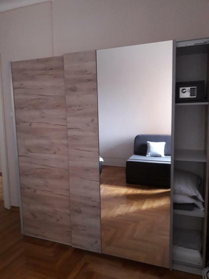 Apartamento Nicola'S Novi Sad Exterior foto