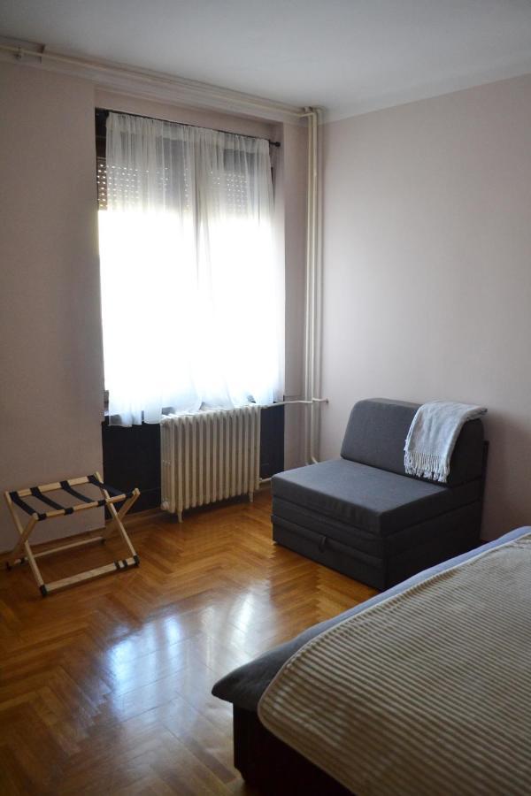 Apartamento Nicola'S Novi Sad Exterior foto